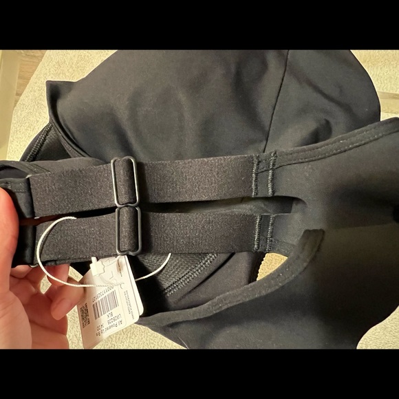 Lululemon All Power Up Bra - Picture 6 of 7